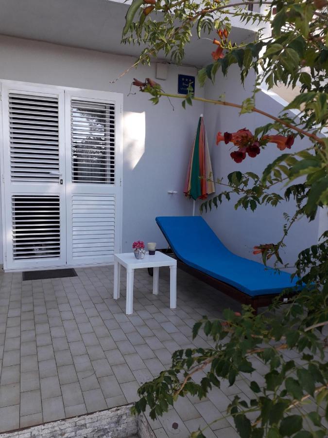 Holiday Home 诺瓦利娅 外观 照片