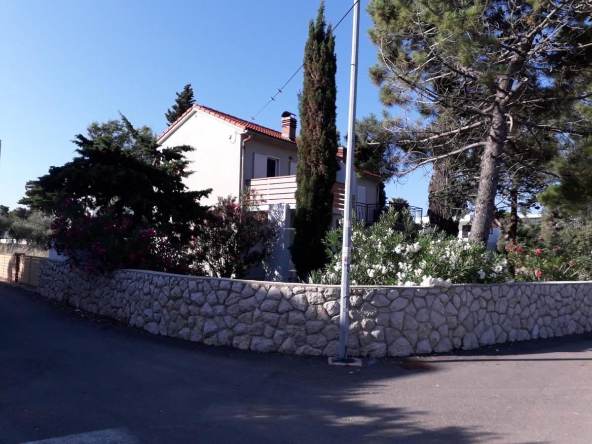 Holiday Home 诺瓦利娅 外观 照片